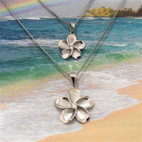 Magnifique collier assorti Plumeria mère-fille, pendentif Plumeria hawaïen en argent sterling CZ N7007 Maman fille, grande petite sœur