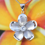 Magnifiques boucles d'oreilles et collier hawaïens de grande taille en plumeria, pendentif en argent sterling avec fleur de plumeria en zircone cubique, cadeau d'anniversaire pour mère, épouse, maman, N6002S