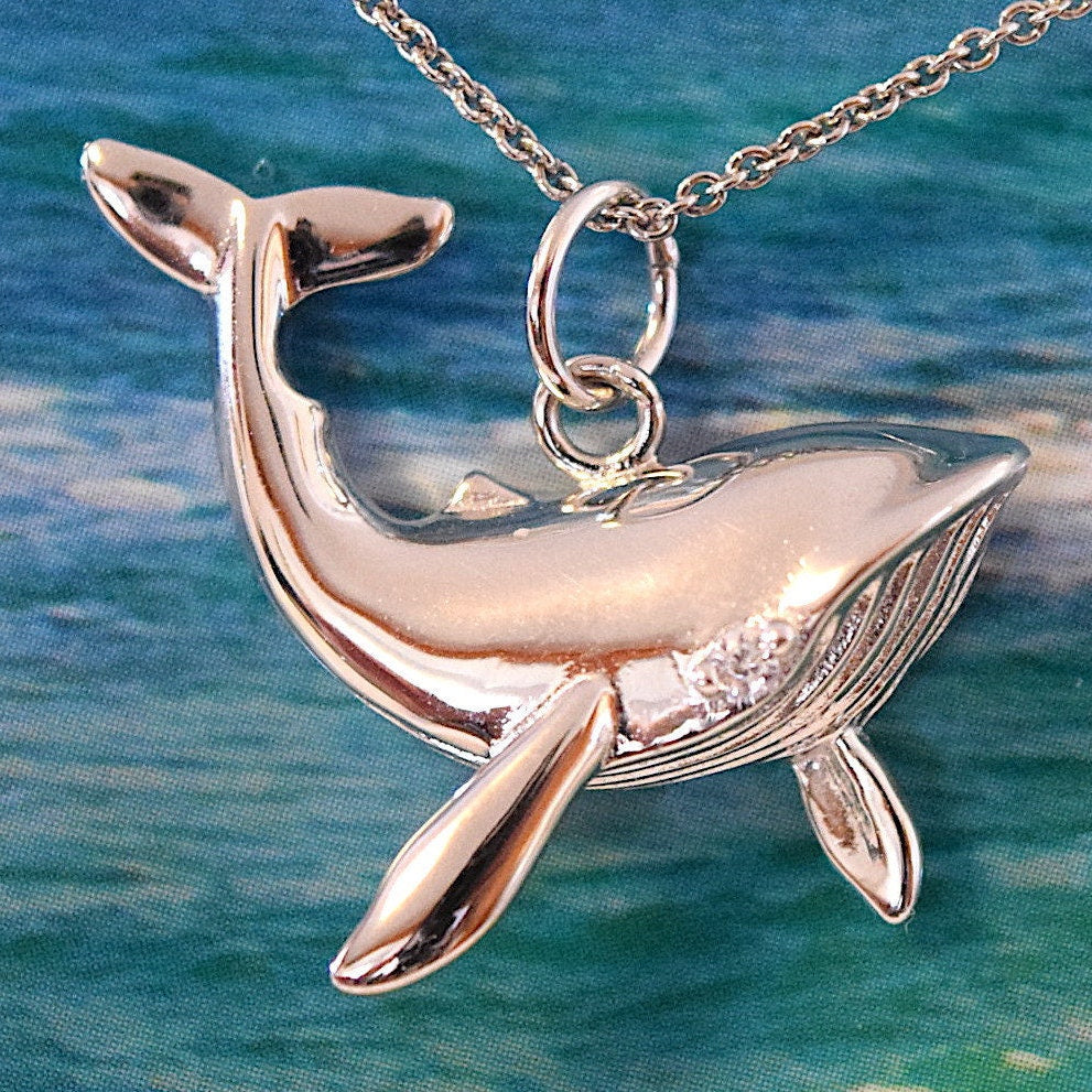 Collier unique de baleine à bosse hawaïenne, pendentif de baleine hawaïenne en argent sterling, cadeau d'anniversaire de maman N6011,