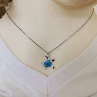 Magnifique collier et boucles d'oreilles en forme de tortue de mer en opale hawaïenne, pendentif en argent sterling avec opale bleue, cadeau d'anniversaire pour maman N2027S