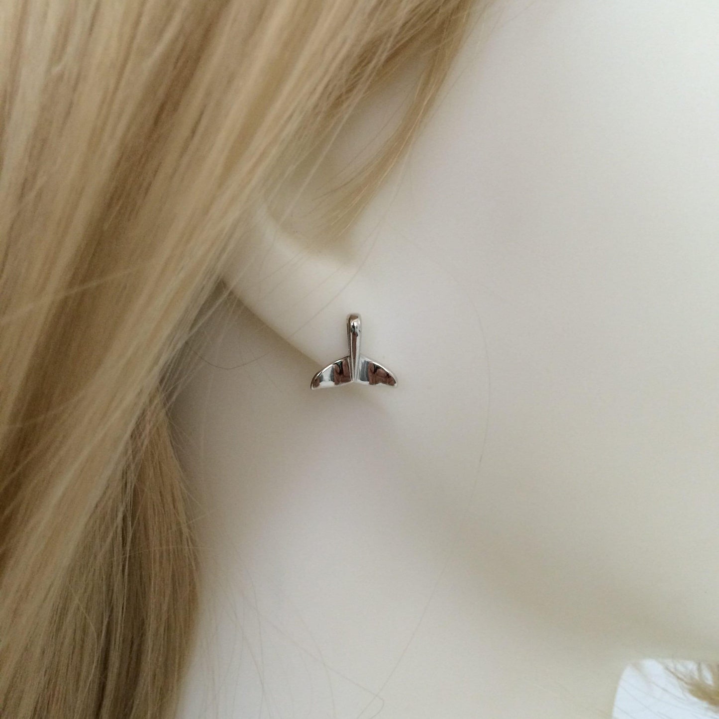 Pretty Hawaiian Whale Tail Earring, Sterling Silver Whale Tail Stud Earring, E4015 Birthday Wife Mom Girl Mother Gift, Island Jewelry - Hawaii Treasures Shop