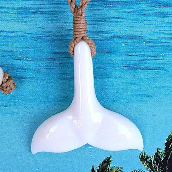 Collier unique et magnifique en queue de baleine hawaïenne, collier en queue de baleine en os de buffle sculpté à la main, cadeau d'anniversaire pour mère N9421, bijoux des îles