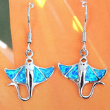 Boucles d'oreilles uniques et époustouflantes en forme de raie manta hawaïenne bleue opale, boucles d'oreilles pendantes en argent sterling avec raie manta bleue opale, cadeau d'anniversaire pour maman E4119