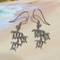 Boucles d'oreilles hawaïennes uniques pour maman et 2 bébés tortues de mer, boucles d'oreilles pendantes en argent sterling avec 3 tortues, cadeau d'anniversaire pour femme et maman E4151A