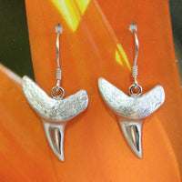 Boucles d'oreilles uniques en forme de grandes dents de requin 3D hawaïennes, boucles d'oreilles pendantes en argent sterling avec dents de requin, cadeau d'anniversaire pour maman E4148A