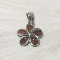 Joli collier hawaïen en véritable bois de koa avec plumeria, pendentif en argent sterling en bois de koa avec fleur de plumeria, cadeau d'anniversaire pour maman N8165