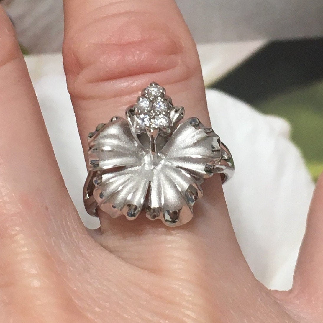 Beautiful Hawaiian Large Hibiscus Ring, Official Hawaii State Flower, Sterling Silver Hibiscus CZ Ring, R1053 Birthday Mom Mother Gift