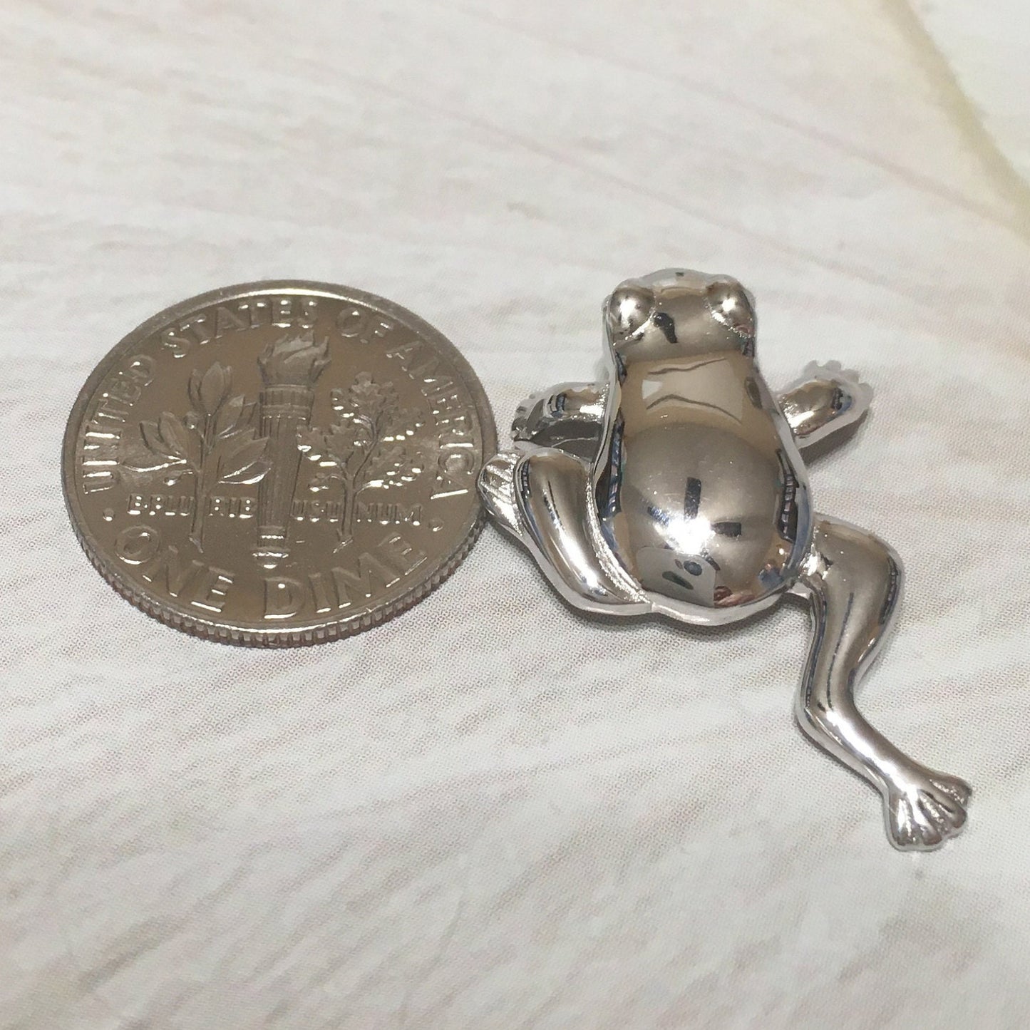 Collier unique de grenouille sauteuse hawaïenne, pendentif grenouille en argent sterling, cadeau d'anniversaire pour mère, épouse, maman, bijoux uniques de l'île, N6121