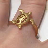 Beautiful Hawaiian Sea Turtle Hibiscus Ring, Sterling Silver Yellow Gold-Plated Turtle Ring, R2536 Birthday Mom Mother Gift