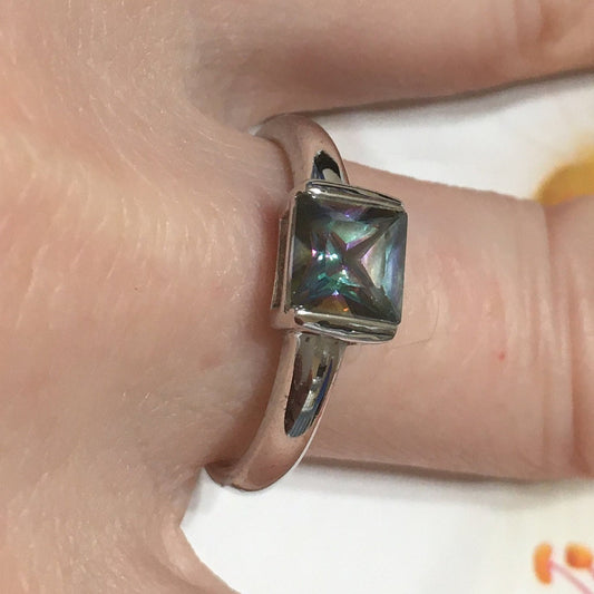 Beautiful Hawaiian Rainbow Mystic Topaz Ring, Sterling Silver Rainbow Topaz Ring, R2504 Statement PC, Birthday Mom Wife Mother Gift