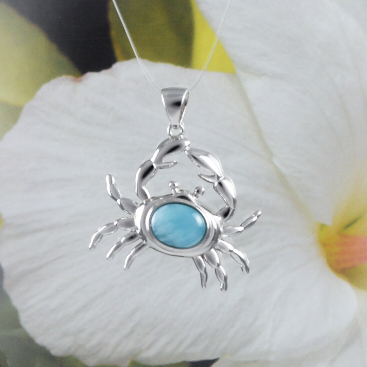 Collier unique en véritable crabe Larimar hawaïen de grande taille, pendentif en argent sterling en forme de crabe Larimar, cadeau d'anniversaire pour mère, épouse, maman, N8444