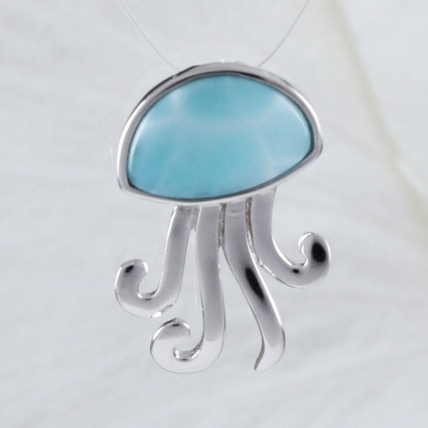 Collier unique en forme de méduse hawaïenne en larimar véritable, pendentif en argent sterling en forme de méduse en larimar, cadeau d'anniversaire pour mère, épouse, maman, N8440