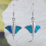 Boucles d'oreilles uniques et époustouflantes en forme de raie pastenague hawaïenne bleue, boucles d'oreilles pendantes en argent sterling avec opale bleue, cadeau d'anniversaire pour maman et mère E8417