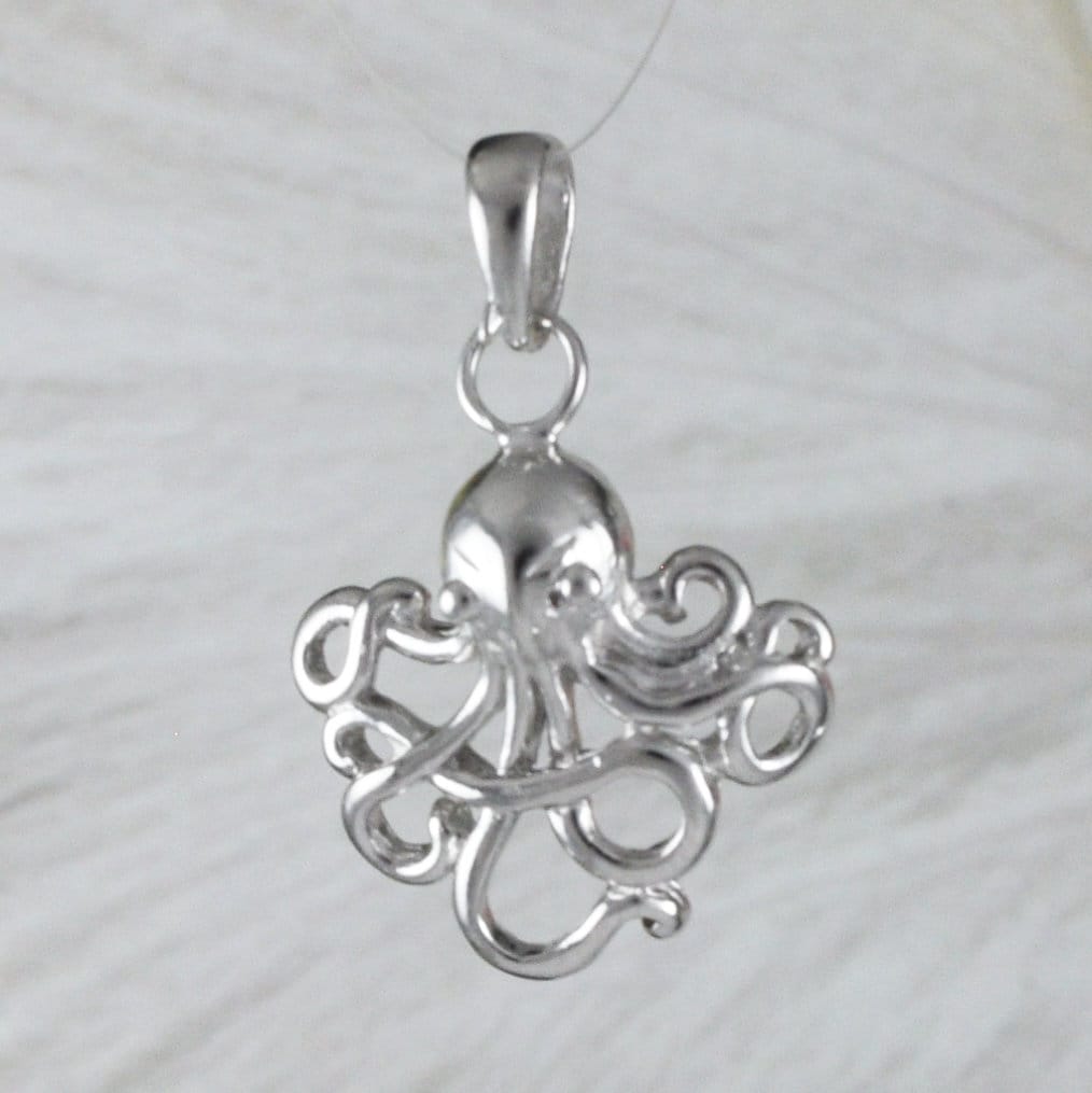 Collier poulpe hawaïen unique, pendentif en argent sterling avec breloque poulpe, cadeau d'anniversaire pour maman N8950, bijoux uniques de l'île