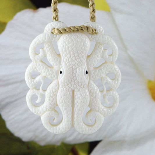 Unique Hawaiian Large Octopus Necklace, Hand Carved Buffalo Bone Octopus Necklace, N9115 Birthday Mother Gift, Island Jewelry