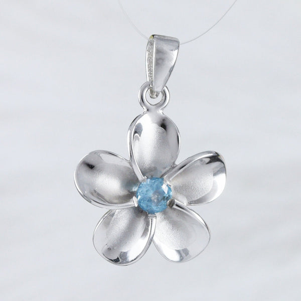 Magnifique collier Plumeria en topaze bleue véritable hawaïenne, pendentif fleur Plumeria en argent sterling, cadeau d'anniversaire pour maman N9157