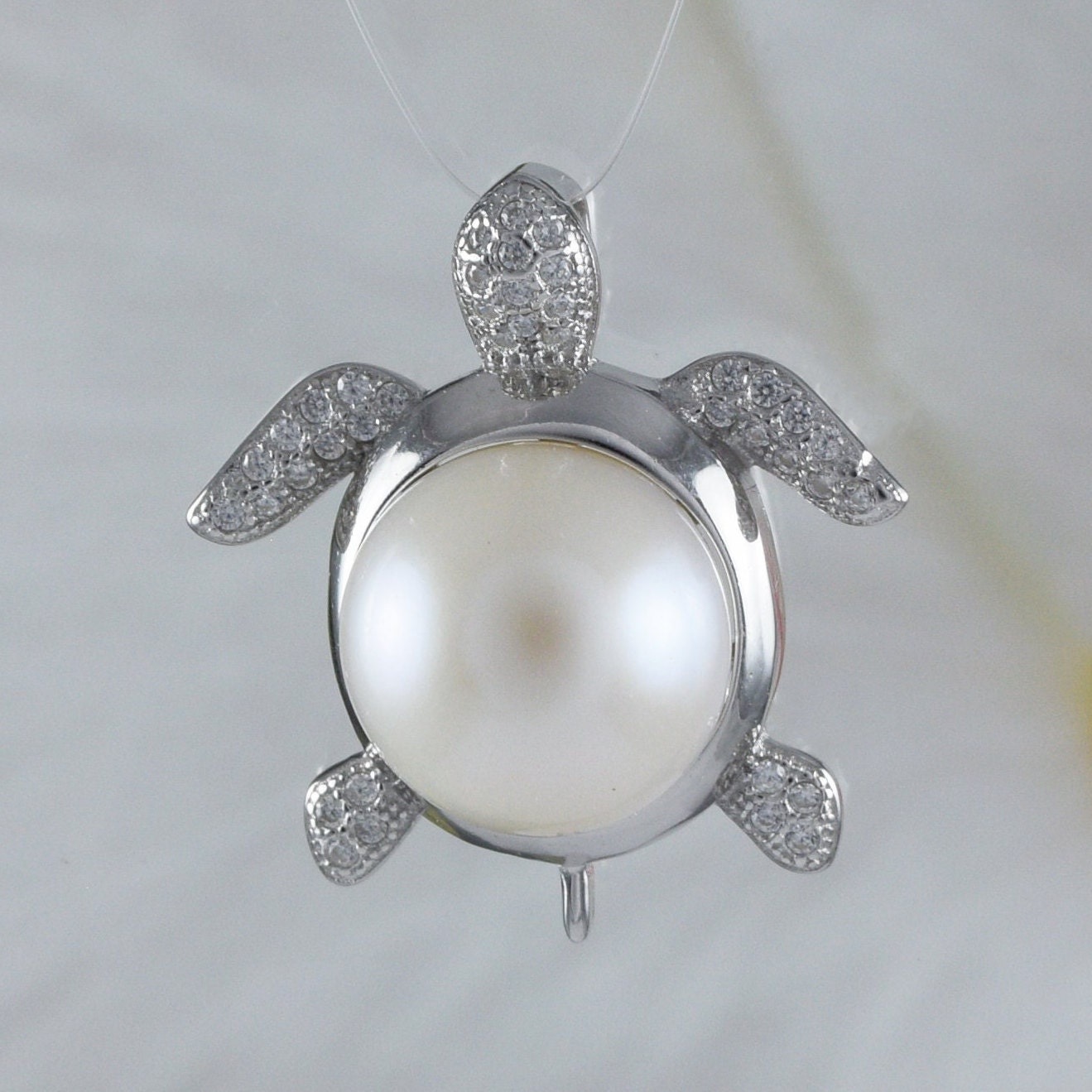 Collier unique hawaïen en véritable perle blanche avec tortue de mer, pendentif en argent sterling avec perle blanche et zircone cubique, cadeau d'anniversaire pour maman N8866