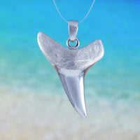 Collier unique hawaïen en dents de requin solides 3D, pendentif en dents de requin en argent sterling, cadeau d'anniversaire pour mère, épouse, maman, bijoux des îles, N6108