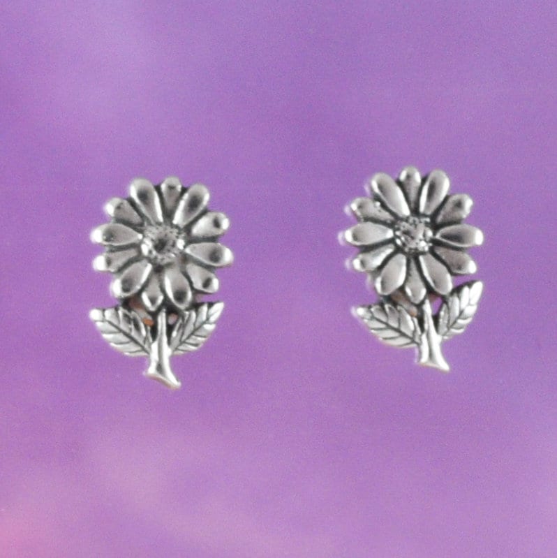 Pretty Hawaiian Daisy Flower Earring, Sterling Silver Daisy Flower Stud Earring, E8665 Birthday Wife Mom Girl Mother Gift