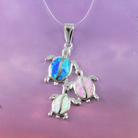 Collier unique et magnifique avec maman hawaïenne et 2 bébés tortues de mer, pendentif en argent sterling avec opale tricolore pour famille de tortues de mer, cadeau d'anniversaire N8369