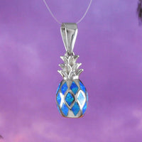 Collier unique et magnifique en opale bleue 3D hawaïenne avec ananas, pendentif en argent sterling avec opale bleue, cadeau d'anniversaire pour maman N8386