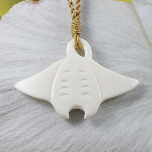 Unique Beautiful Hawaiian Large Manta Ray Necklace, Hand Carved Buffalo Bone 3D Manta Ray Necklace, N9415 Birthday Mother Gift