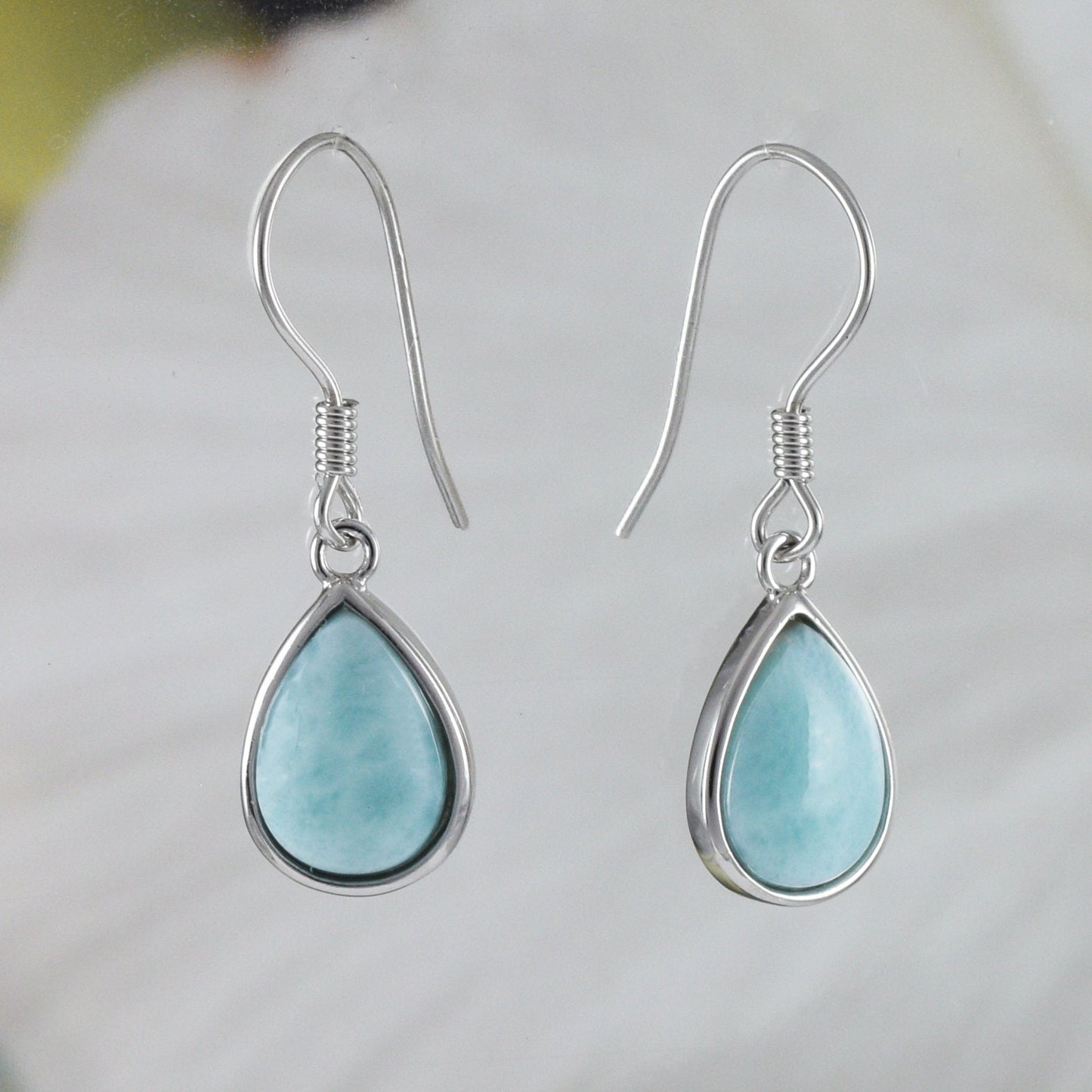 Boucles d'oreilles et collier uniques en forme de goutte de pluie en forme de tortue de mer en larimar véritable hawaïen, collier en argent sterling avec tortue en larimar N8433S1, cadeau d'anniversaire pour maman