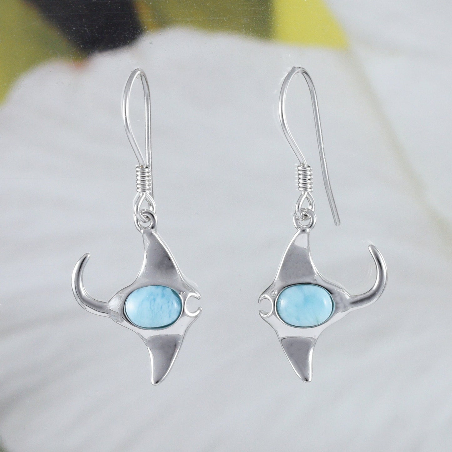 Boucles d'oreilles et collier uniques en véritable raie pastenague en larimar hawaïen, pendentif en argent sterling avec raie pastenague en larimar, cadeau d'anniversaire pour maman N8443S