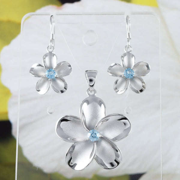 Magnifique collier et boucles d'oreilles Plumeria en topaze bleue véritable de grande taille hawaïenne, pendentif en argent sterling avec fleur de Plumeria, cadeau d'anniversaire N8534SH