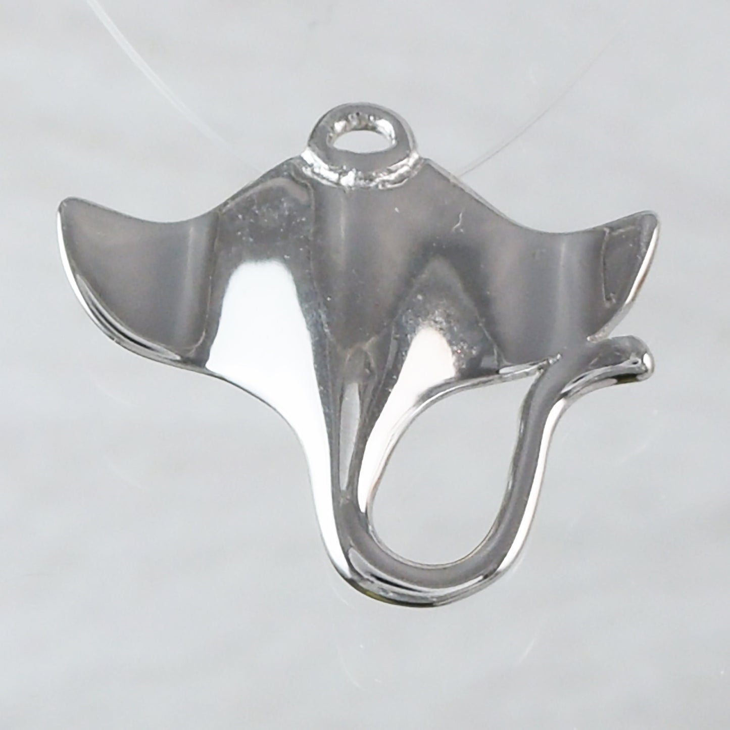 Collier unique en forme de petite raie manta hawaïenne, pendentif en argent sterling avec breloque raie manta 3D, cadeau d'anniversaire pour mère, maman et fille N2009, bijoux des îles