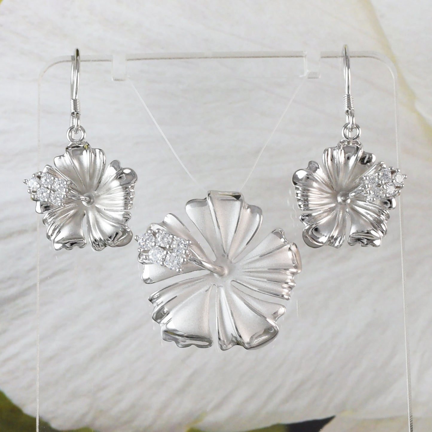 Beautiful Hawaiian Hibiscus Necklace and Earring, Official Hawaii State Flower, Sterling Silver Hibiscus CZ Pendant N6134S Birthday Mom Gift