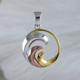 Magnifique collier hawaïen tricolore avec vagues de l'océan, pendentif en argent sterling représentant une vague de surf, cadeau d'anniversaire pour maman N8857