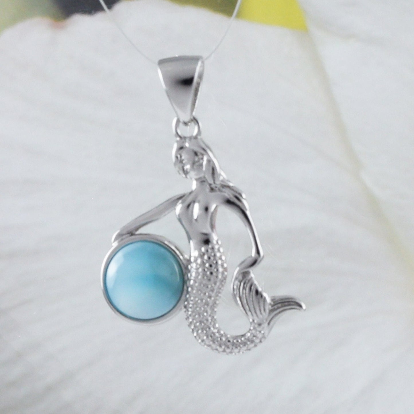 Collier unique en véritable larimar hawaïen avec pendentif sirène en argent sterling, N8447, cadeau d'anniversaire pour mère, épouse, maman