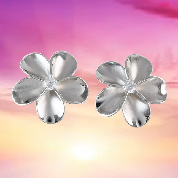 Superbes boucles d'oreilles hawaïennes de grande taille en plumeria, boucles d'oreilles à tige en argent sterling avec fleur de plumeria CZ, E4027, cadeau d'anniversaire pour femme, maman, mère, déclaration