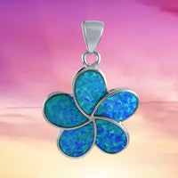 Magnifique collier Plumeria en opale bleue hawaïenne, pendentif en argent sterling avec fleur de Plumeria en opale bleue, cadeau d'anniversaire pour maman N6006